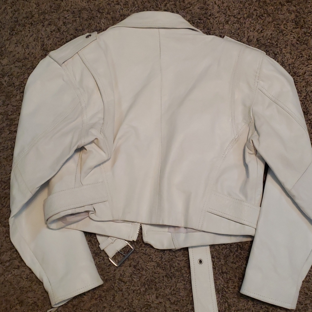 Ladies leather motorcycle jacket - Picture 3 of 3